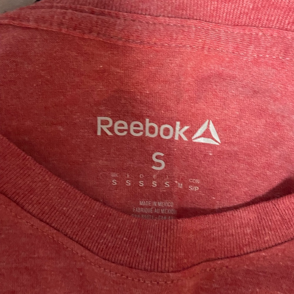 Shirt - Picture 3 of 4